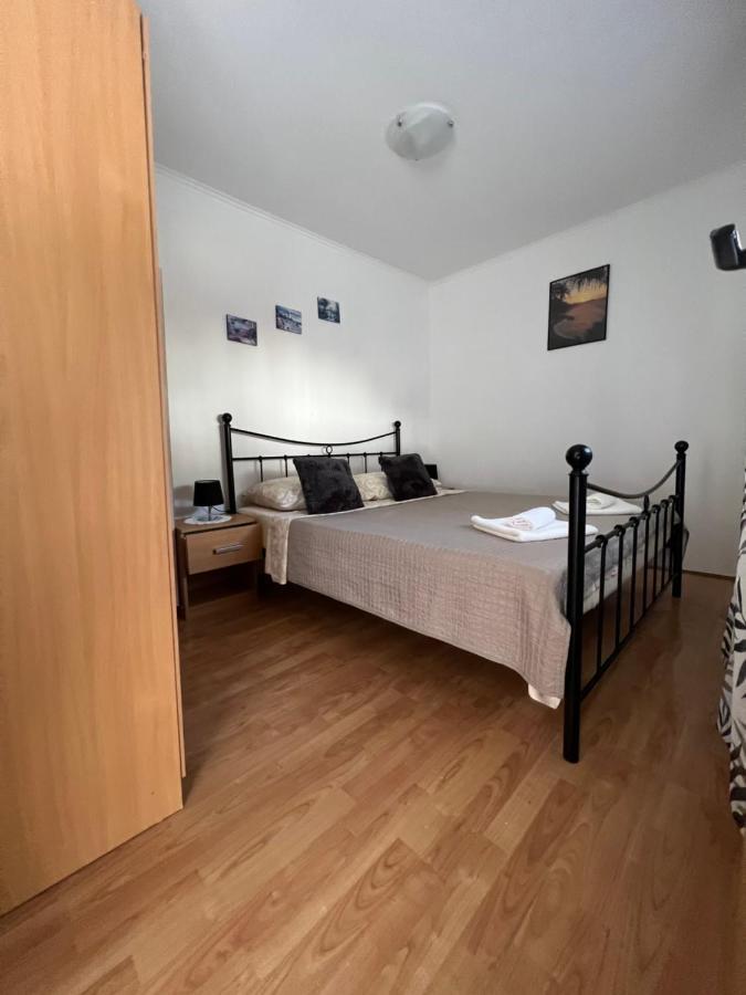 Apartamento Hukic A2 And A1 Fažana Exterior foto